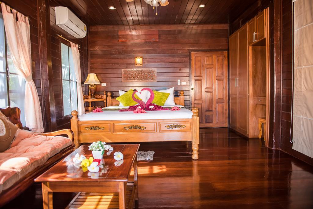 Laem Sila Resort Самуи Экстерьер фото